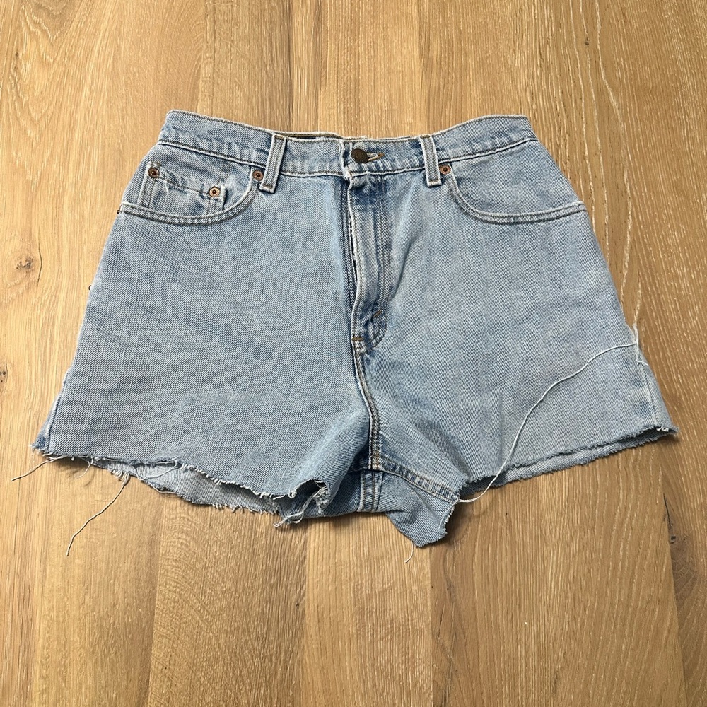 Vintage Levi’s 551 shorts